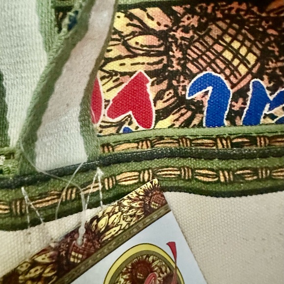 Sunflower Heart Love Tote Bag - Picture 10 of 12